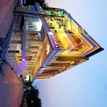 Hotel Swagath Grand Miryalaguda Miriālgūda Exteriér fotografie